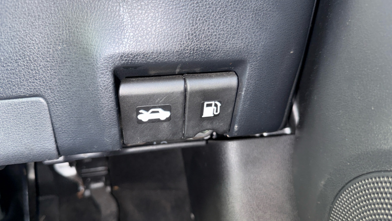 Nissan Juke 1.5 dCi Tekna 5dr Diesel Hatchback